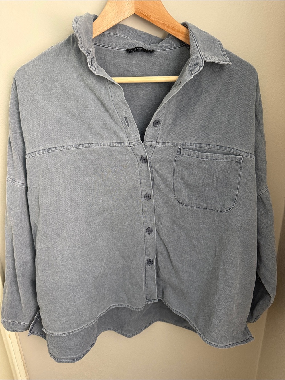 Cotton On Women’s Button up Size S